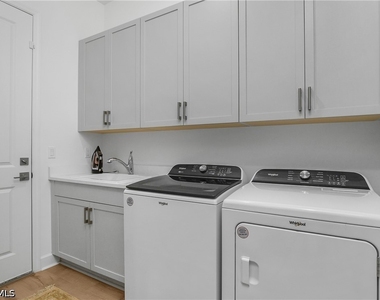 7286 Saona Court - Photo Thumbnail 19