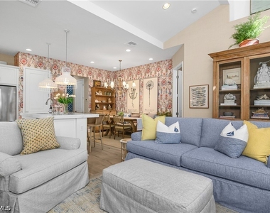 7286 Saona Court - Photo Thumbnail 11
