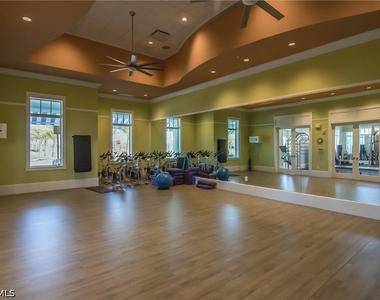 7286 Saona Court - Photo Thumbnail 45