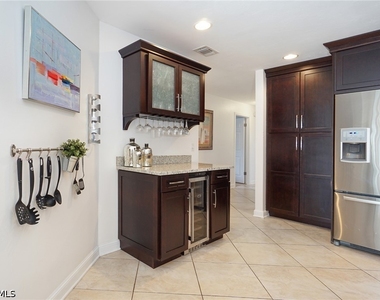 768 96th Avenue N - Photo Thumbnail 9
