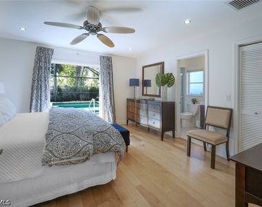 768 96th Avenue N - Photo Thumbnail 15