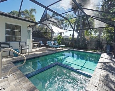 768 96th Avenue N - Photo Thumbnail 25