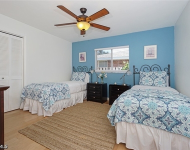 768 96th Avenue N - Photo Thumbnail 20