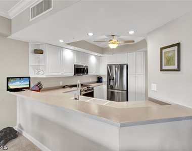 315 Dunes Boulevard - Photo Thumbnail 6