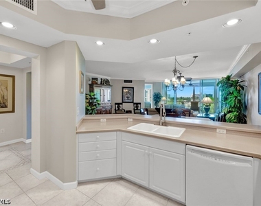 315 Dunes Boulevard - Photo Thumbnail 5