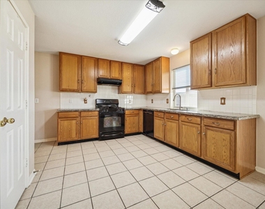 6227 Sentry Park Lane - Photo Thumbnail 12