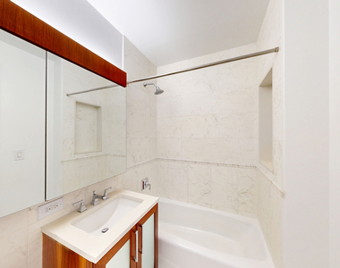 808 Columbus Ave - Photo Thumbnail 4
