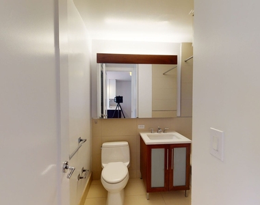 805 Columbus Ave - Photo Thumbnail 4
