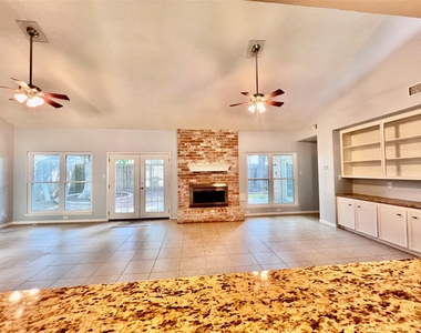 11407 Briar Rose Drive - Photo Thumbnail 8