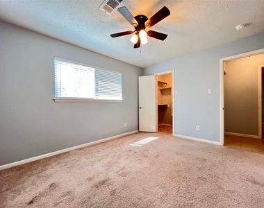 11407 Briar Rose Drive - Photo Thumbnail 24