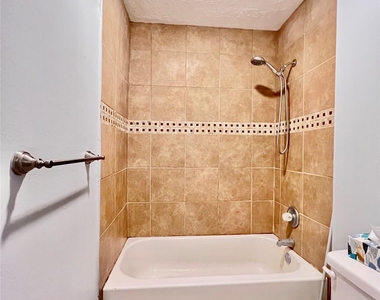 11407 Briar Rose Drive - Photo Thumbnail 29