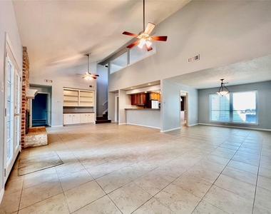 11407 Briar Rose Drive - Photo Thumbnail 3