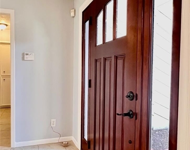 11407 Briar Rose Drive - Photo Thumbnail 2