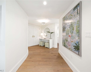 3971 Gulf Shore Boulevard N - Photo Thumbnail 5