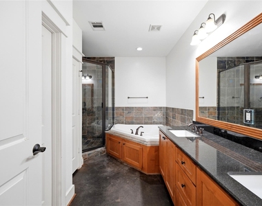 2323 Sperber Lane - Photo Thumbnail 13