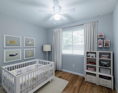 22707 Smokey Hill Drive - Photo Thumbnail 6
