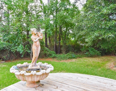 25203 Oak Villa Drive - Photo Thumbnail 32