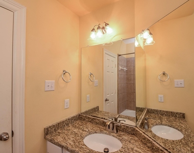 25203 Oak Villa Drive - Photo Thumbnail 9