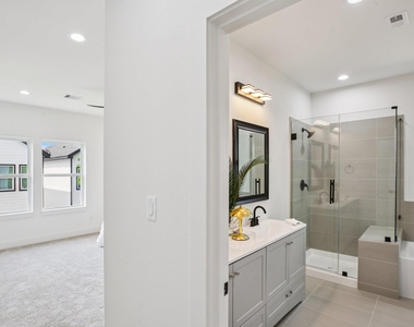 6737 Liverpool Street - Photo Thumbnail 20