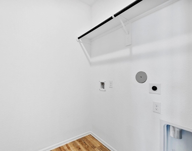 31546 Beacon Cove Trail - Photo Thumbnail 35
