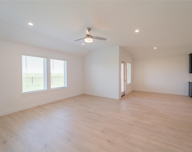 3827 Pierce Place Lane - Photo Thumbnail 10