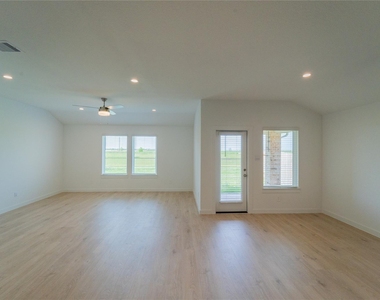 3827 Pierce Place Lane - Photo Thumbnail 9