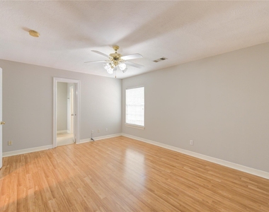14007 Briar Heath Drive - Photo Thumbnail 22