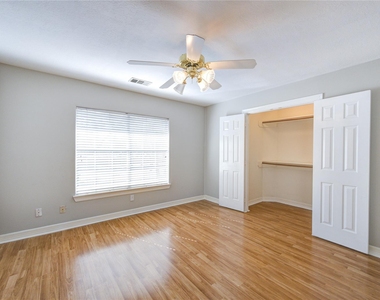 14007 Briar Heath Drive - Photo Thumbnail 25
