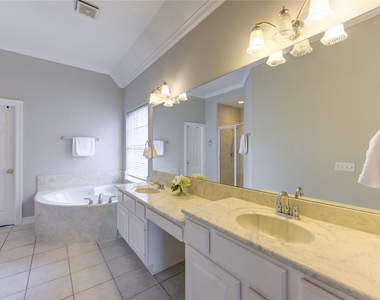 14007 Briar Heath Drive - Photo Thumbnail 11