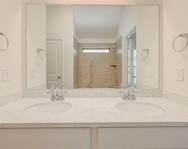 3106 Rising Fir Lane - Photo Thumbnail 17