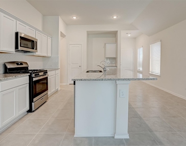 3106 Rising Fir Lane - Photo Thumbnail 6