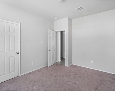 9805 Cold Creek - Photo Thumbnail 14