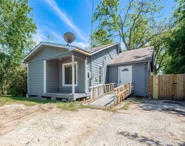 4810 Carmen Street - Photo Thumbnail 1