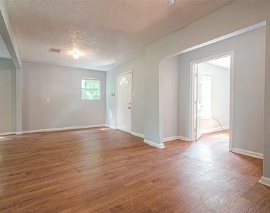 4810 Carmen Street - Photo Thumbnail 24