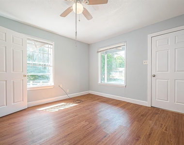 4810 Carmen Street - Photo Thumbnail 23
