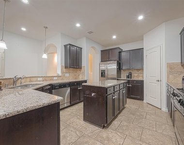 8722 Adrienne Drive - Photo Thumbnail 9