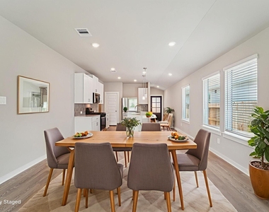 16691 Sterling Cliff Street - Photo Thumbnail 6