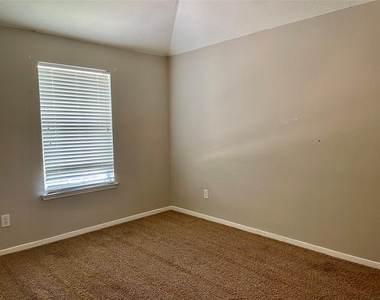 5124 Arborwood Drive - Photo Thumbnail 20