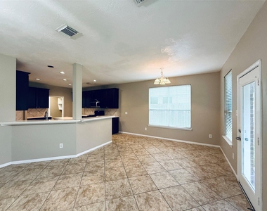 5124 Arborwood Drive - Photo Thumbnail 8