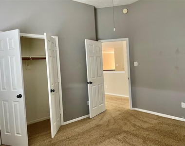 5124 Arborwood Drive - Photo Thumbnail 19