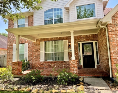 5124 Arborwood Drive - Photo Thumbnail 3