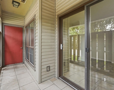 2025 Augusta Drive - Photo Thumbnail 24