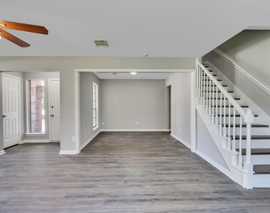 4511 Tangle Creek Lane Lane - Photo Thumbnail 4