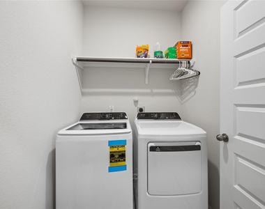 10216 Badger Run Lane - Photo Thumbnail 12