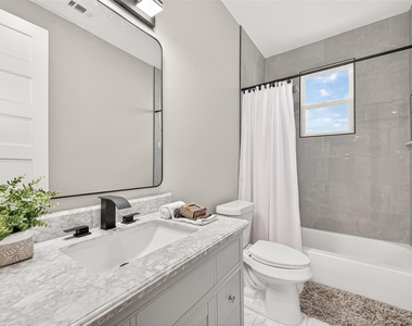 16502 Tankersley Court - Photo Thumbnail 14
