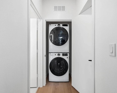 1941 Sawdust Road - Photo Thumbnail 20