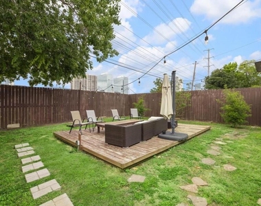 3818 Childress Street - Photo Thumbnail 9