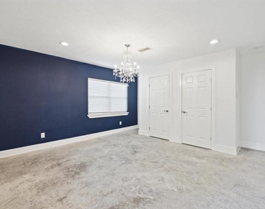 3818 Childress Street - Photo Thumbnail 4