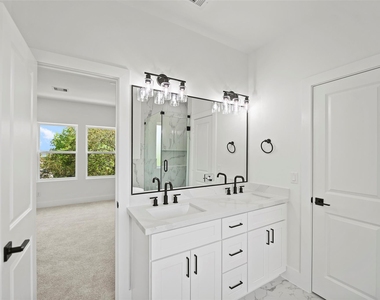 870 W Little York Road - Photo Thumbnail 26