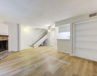 2800 Jeanetta Street - Photo Thumbnail 2